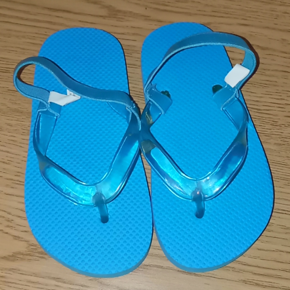 Girls flip flops